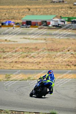 media/Apr-13-2025-TrackXperience (Sun) [[fb1ef998a6]]/Level 2 (Intermediate)/Turn 2 (Session 5)/